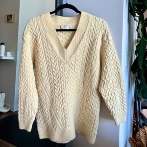 100% Wool Aritzia Wilfred Cableknit Oversized Sweater